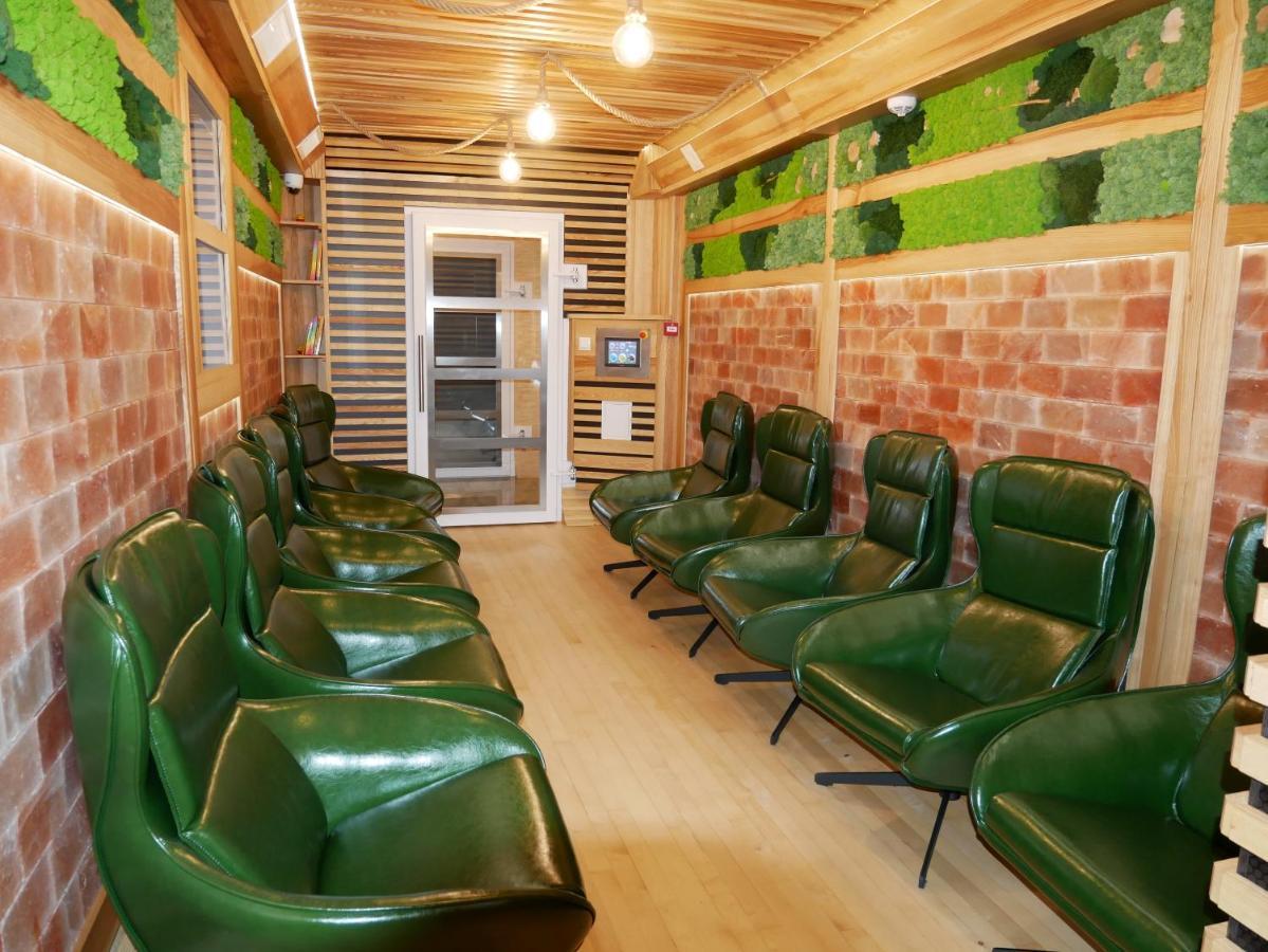 Holistic Hotel Solec-Zdroj Bagian luar foto